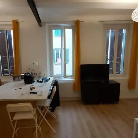 Joli T3 Au Mourillon Proche Mer Appartamento Tolone
